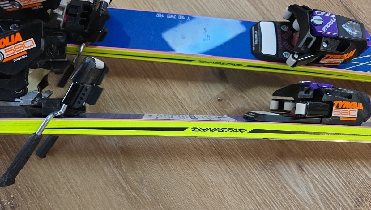 Dynastar Team Vertical Extreme Skis With Tyrolia 580 Bindings