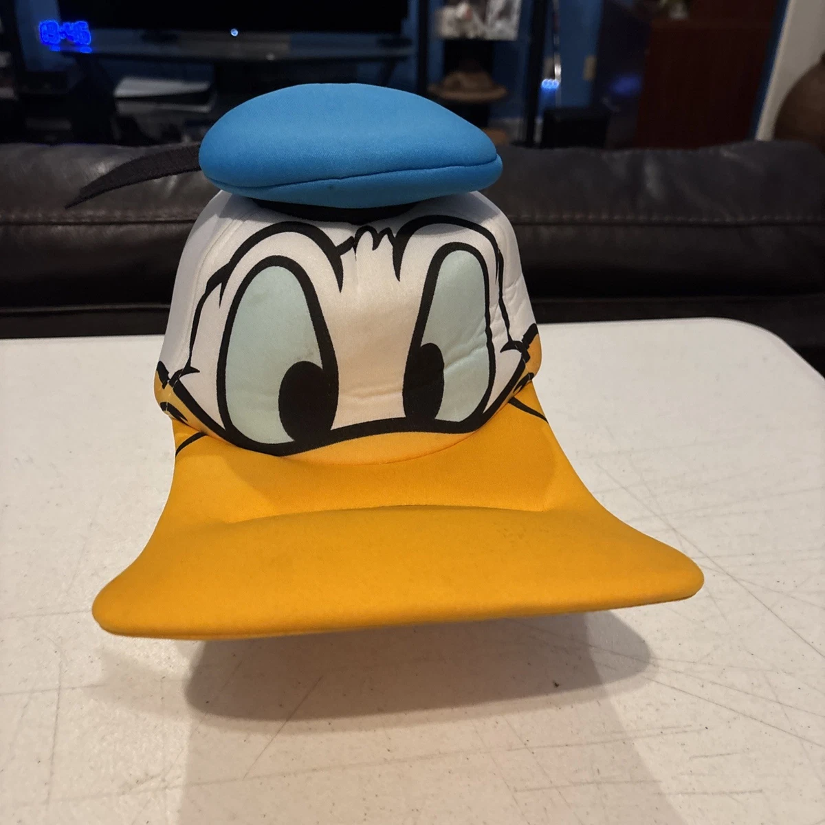 Disney Donald Duck Cap Vintage 1970s White Yellow Blue Outdoors Snapback Hat Vintage 90s Disney Donald Duck Snapback Hat Adult Navy Blue  main image 4