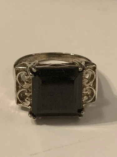 Vintage 925 Silver Ring  Cathedral Style with Black Spinel Size M