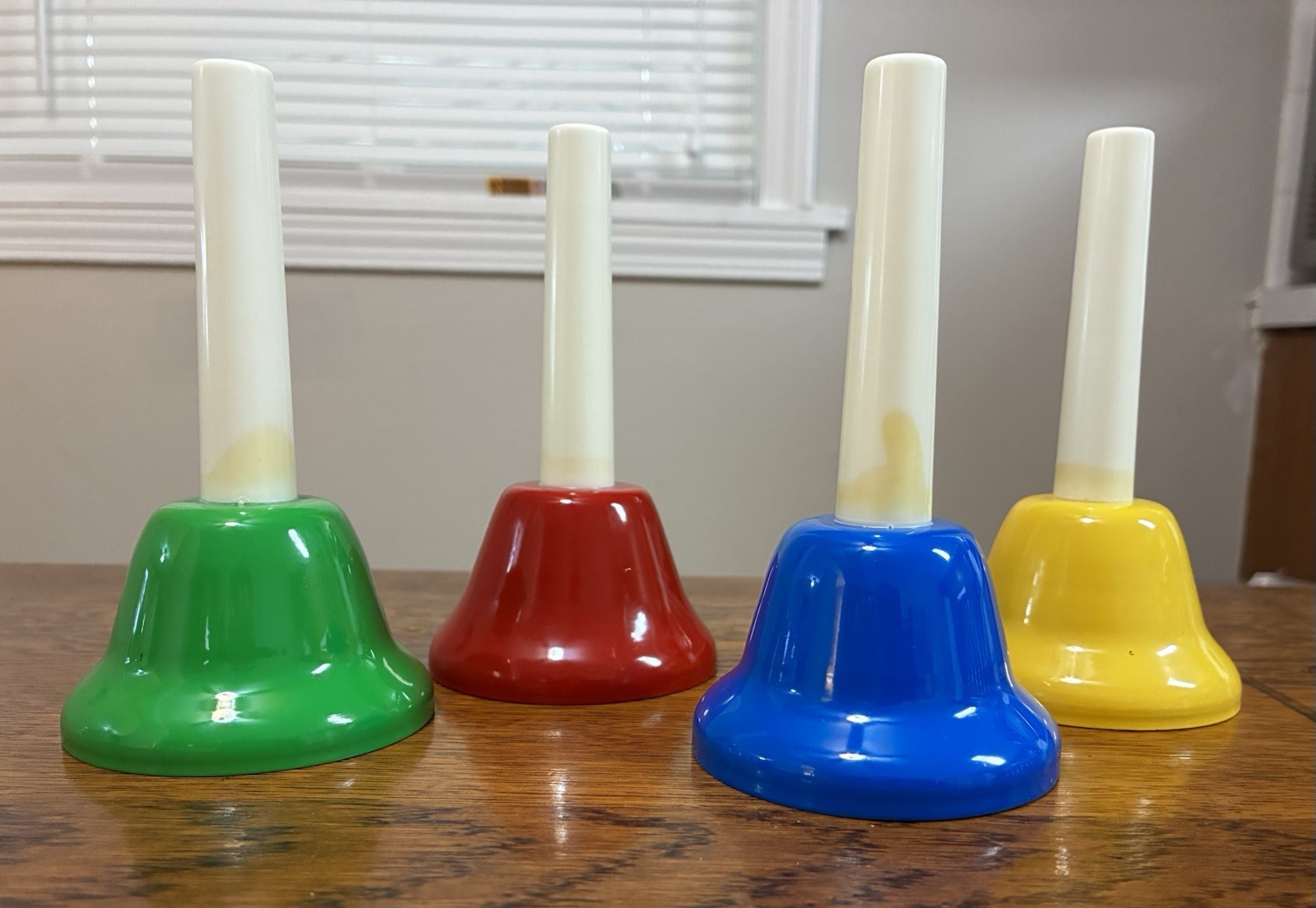 Kids Play 8 Note Hand Bell Set Rhythm Band Instruments Educational EUC