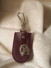 Alter Schlüsselanhänger Motiv Pferde Leder Vintage Sammlung Reiter Retro Deko