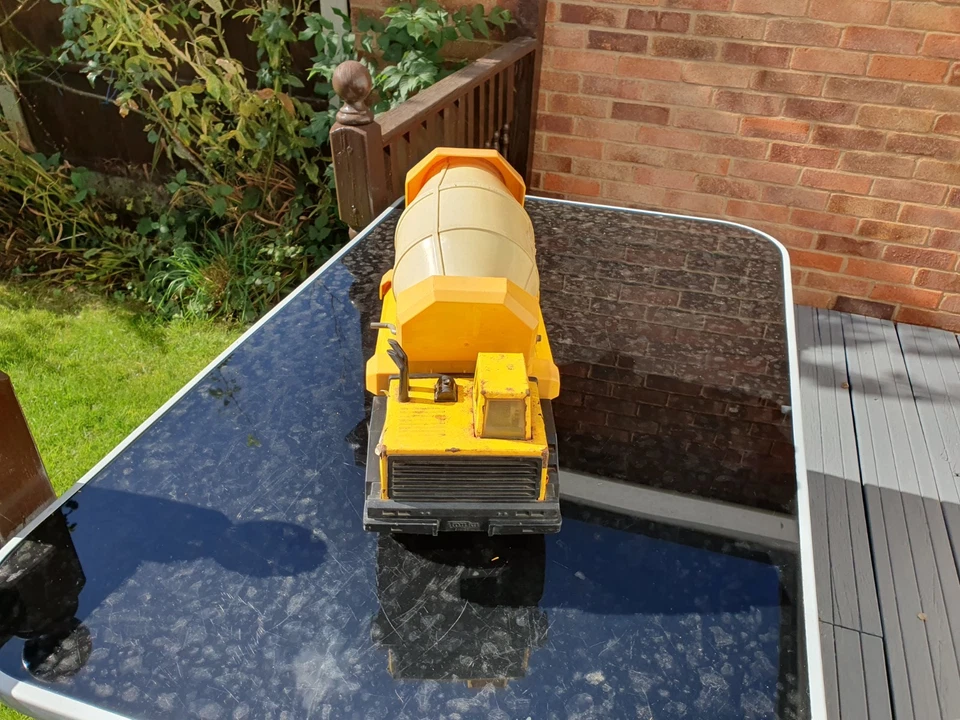 TONKA Turbo Diesel Mighty Cement Mixer Truck - XMB-975 - Large Vintage - Image 4 of 4