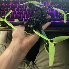 iFlight Nazgul5 HD 5" FPV Freestyle 4S w/Caddx Polar Vista Digital HD FRsky BNF