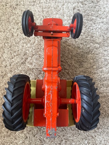 VINTAGE ERTL 1/16 CASE 1030 COMFORT KING FARM TOY TRACTOR - Picture 11 of 12