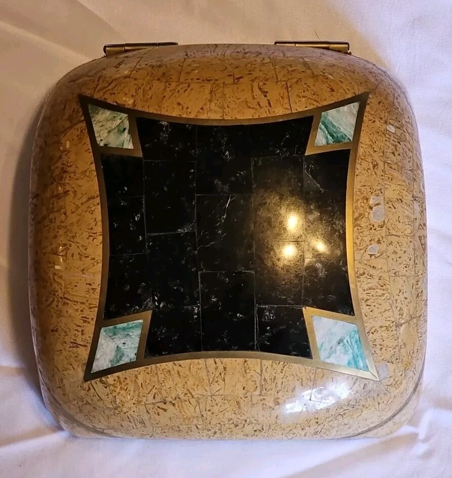 Mármol grande Exqusite Maitland Smith con incrustaciones de latón teselado caja de baratija  Foto 2 de 4