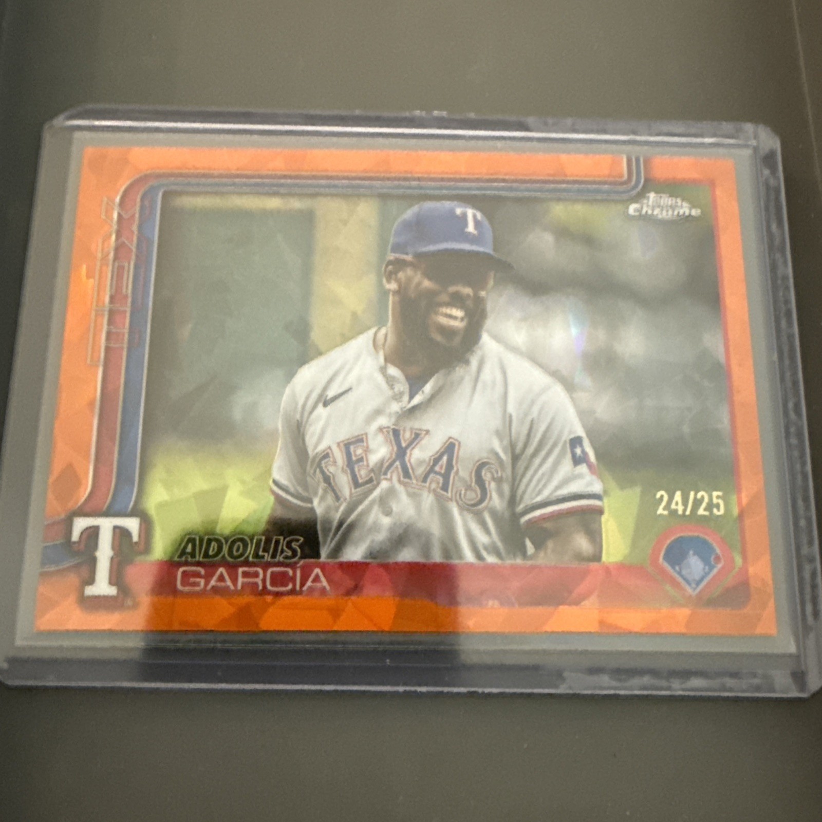 ADOLIS GARCIA 2025 TOPPS CHROME SAPPHIRE #293 IMAGE VARIATION REFRACTOR /25