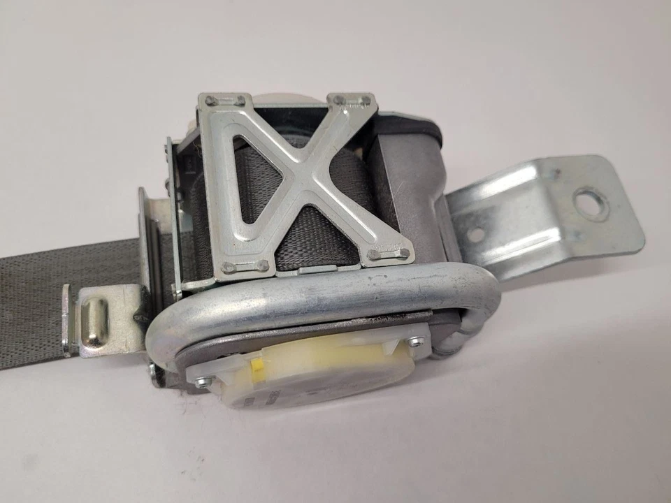 2009 10 11 12 13 2014 FORD F150 PICKUP Seat Belt Front Bench 40/20/40 Driver — 第 2/4 张图片