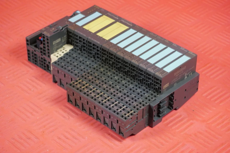 Siemens 6ES7151-3BA23-0AB0 Simatic ET 200S + 11 Module Sofort Lieferbar! - Bild 3 von 4