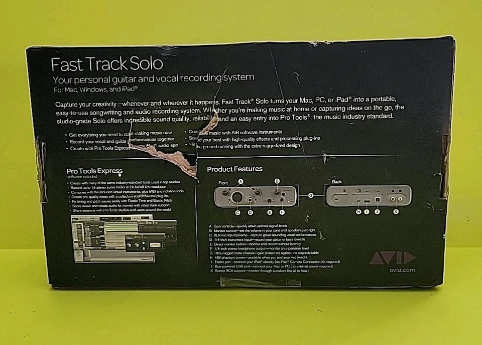 AVID Fast Track Solo to USB Audio Interface Guitar W/software ☆Box Has Damage☆ - Image 2 of 4