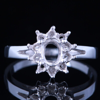 Oval Cut 7x5mm Semi Mount Engagement Flowers Ring Without