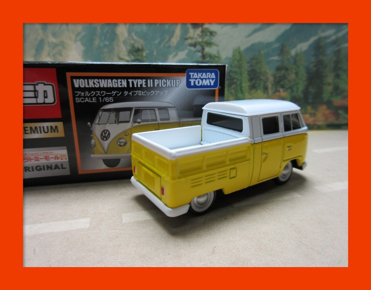 DEC 2015 PREMIUM #09 VW Volkswagen type II VAN BUS TOMICA