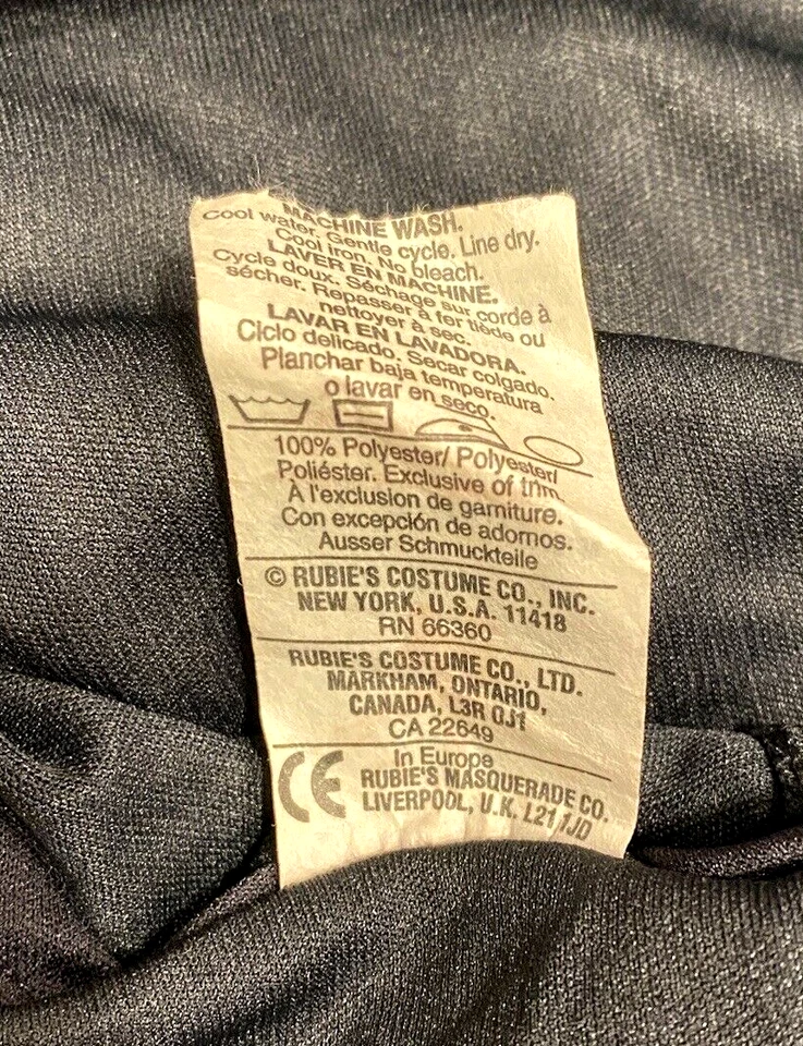 Disfraz de bata con capucha negra rubí vintage para niños talla mediana Foto 4 de 4