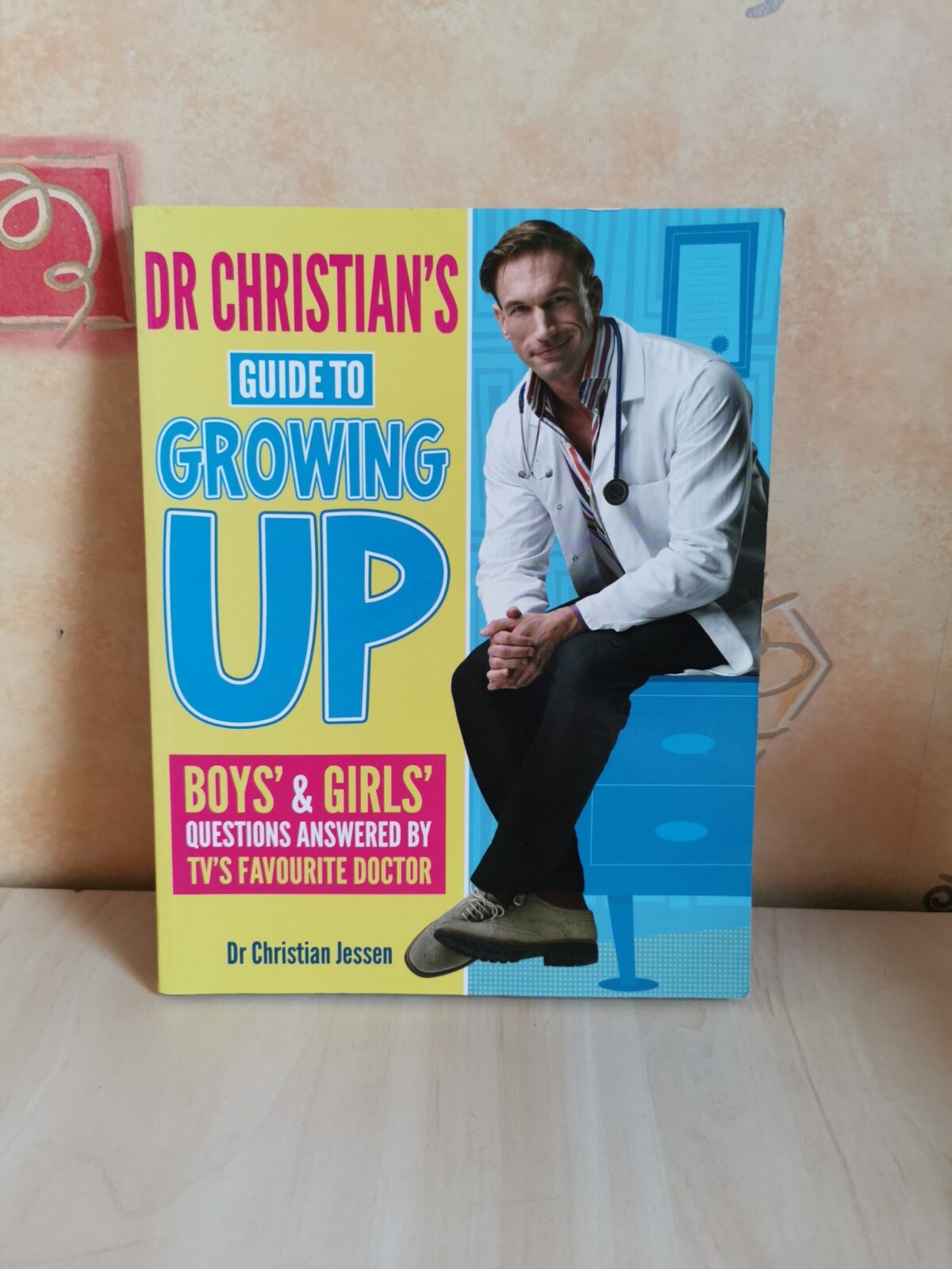 Dr Christian Jessen Guide to Growing Up Boys And Girls Teenage Puberty