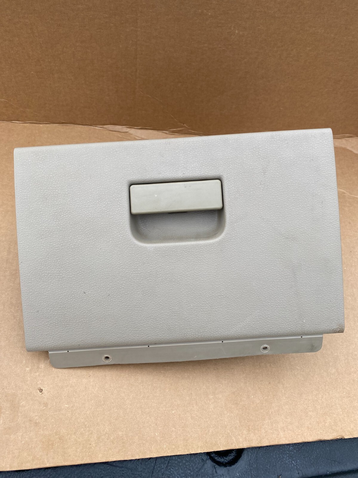 2004 2005 2006 2007 2008 Ford F150 Glove Box Assembly Storage
