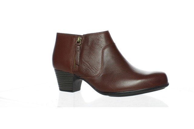 Clarks Women's Valarie Sofia Boot 