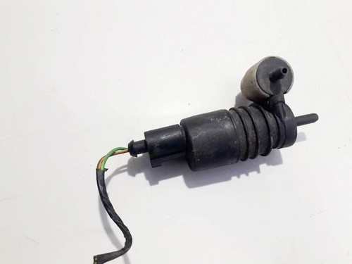 1j0973722 Waschwasserpumpe, Scheibenreinigung  Volkswagen Golf DE829451-37