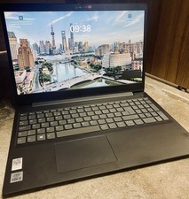 Lenovo V15 - Intel i5-10210U - 8GB DDR4 - 240GB SSD - Windows 11 - 15.6" Laptop