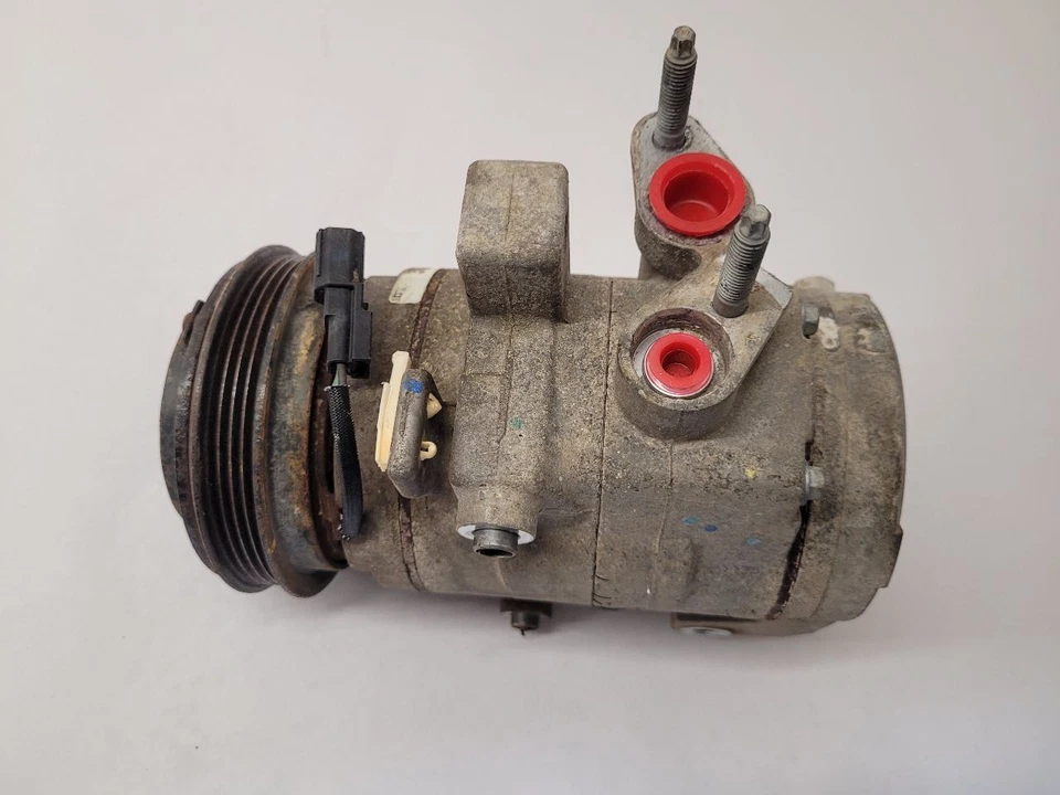 Ford F150 2015-2016 camioneta pickup compresor de aire acondicionado sin equipamiento de clima cálido  Foto 2 de 4