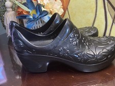 DANSKO Pixie Eva 37 EU Molded BLACK Slip Resistant Clogs Waterproof Shoes Sz 7