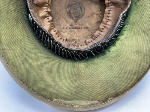 Early 1900’s Walter Barnard & Son Jermyn St Military Pith Helmet - Picture 9 of 12