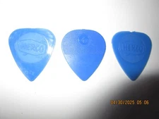 Lot of 3 Vintage Guitar Picks - 2 Herco 351 & 1 Mel Bay, Thin Gauge (Blue) #5003