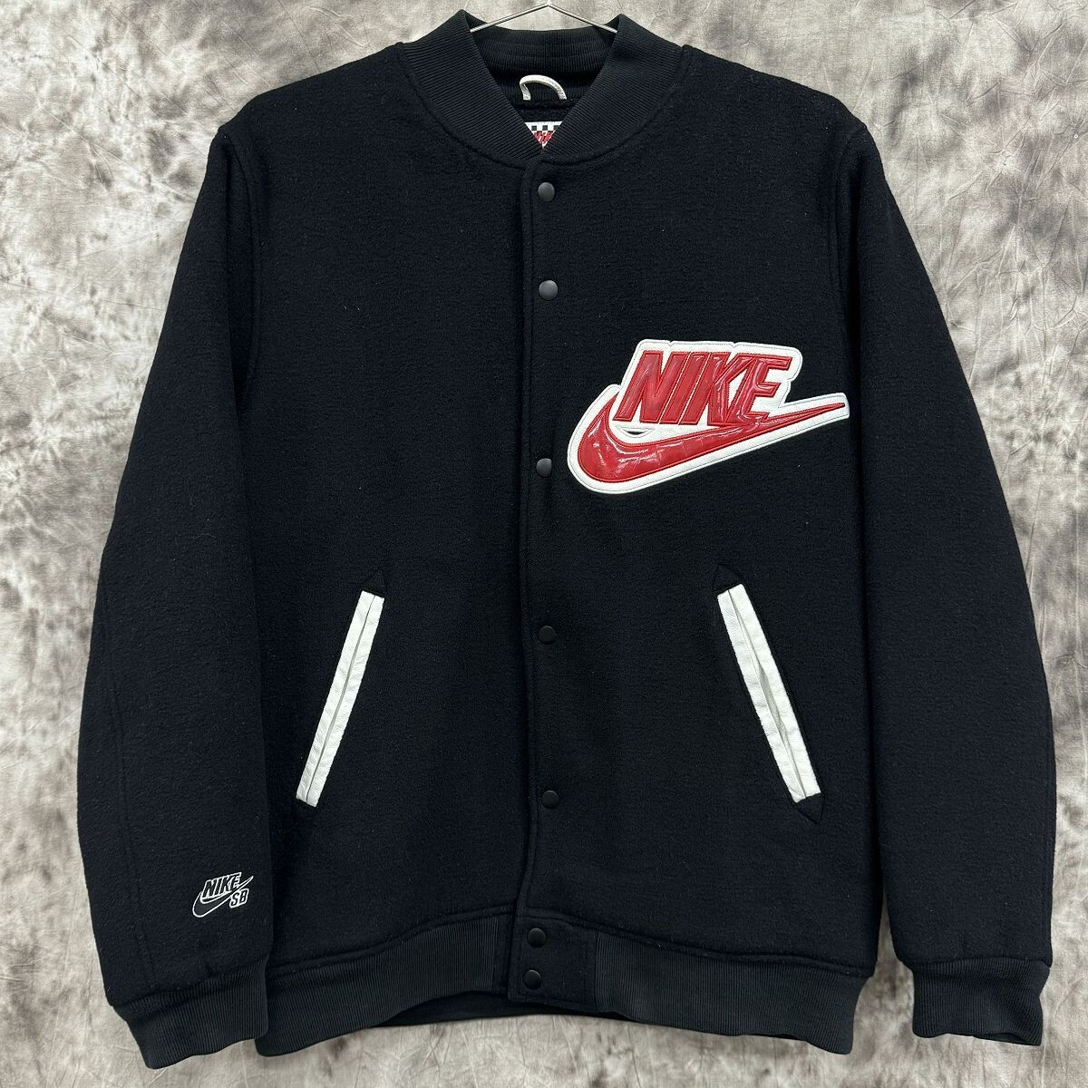 Supreme Nike SB NYC Varsity Jacket 2007 Air Trainer SB Black Supreme Nike SB NYC Varsity Jacket 2007 Air Trainer SB Black