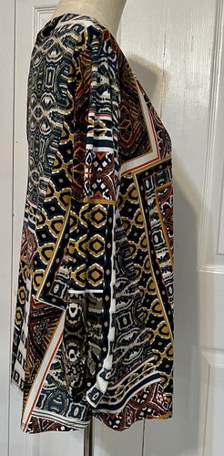 New Directions Petite PXL Top Boho Elasticizzato Metallo Occhiello Scollo a V Raccolto LS - Foto 4 di 6