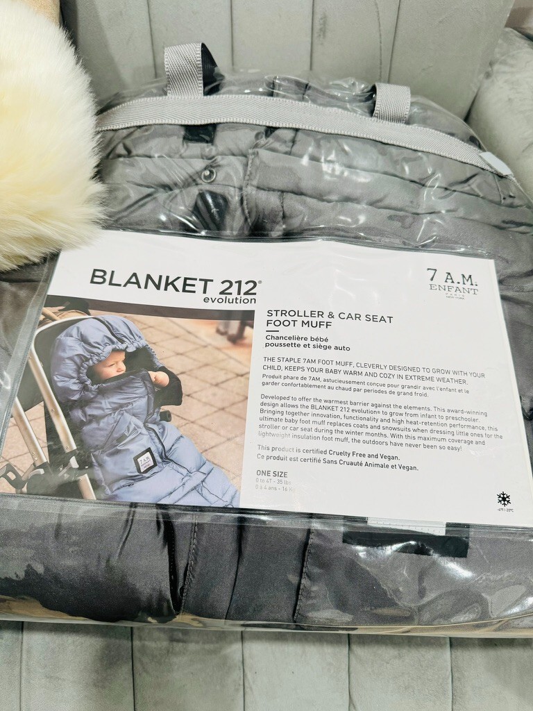 7 A.M. Enfant Blanket 212 Evolution Stroller Car Seat Footmuff Heather Gray-NEW