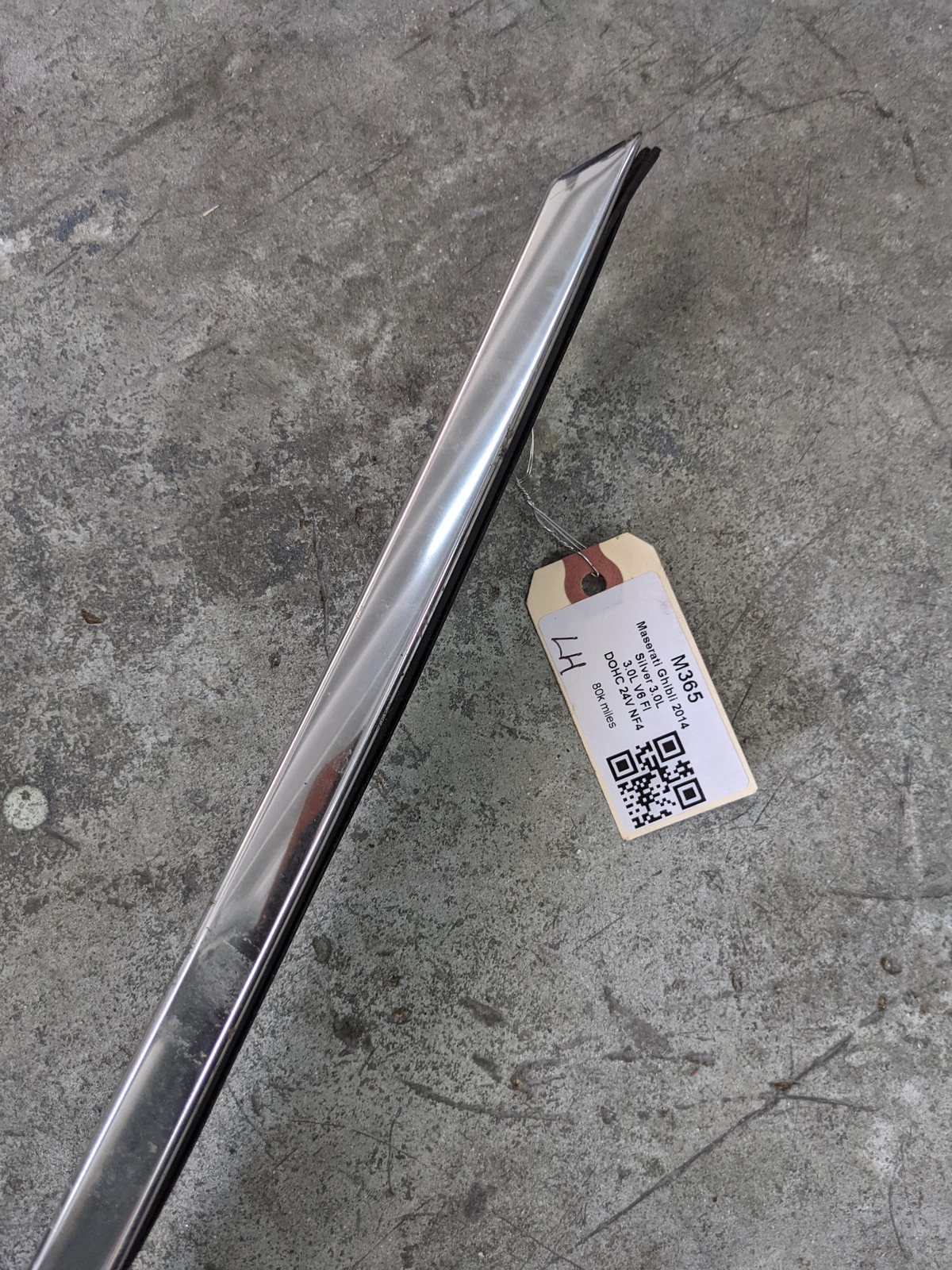 Front & Rear Left Door Upper Molding 2014 Maserati Ghibli 670017227 2015 2016