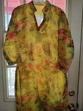 Vintage Asian Style Dress Med/ L , Asian Motif, Yellow 3/4 long sleeves pullover