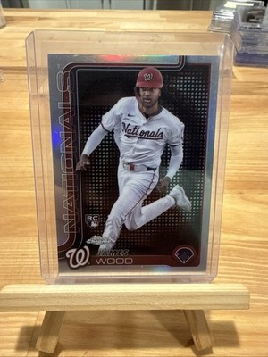 2025 Topps Chrome James Wood #132 Lightboard Logo Refractor (RC)   