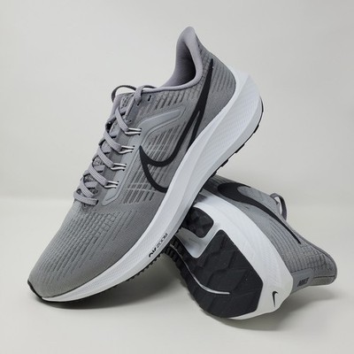 Nike Air Zoom Pegasus 39 Men's Size 9.5 Particle Grey/Off Noir DH4071-005