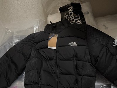 The North Face woman Black Down Puffer Jacket Zip Logo Outdoor Winter