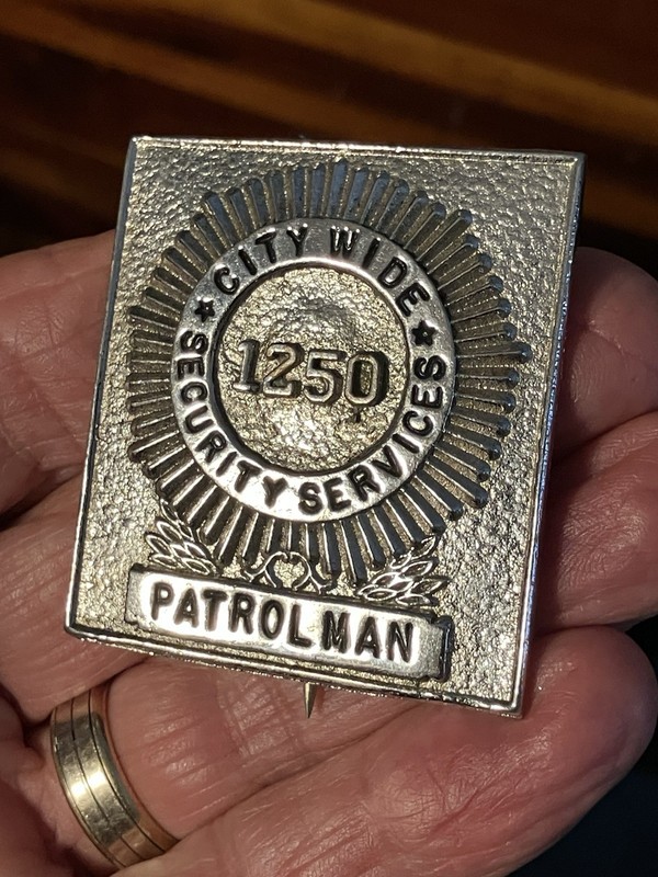 Obsolete CITYWIDE Security Services Patrolman Badge #1250 2” Die Cast Metal