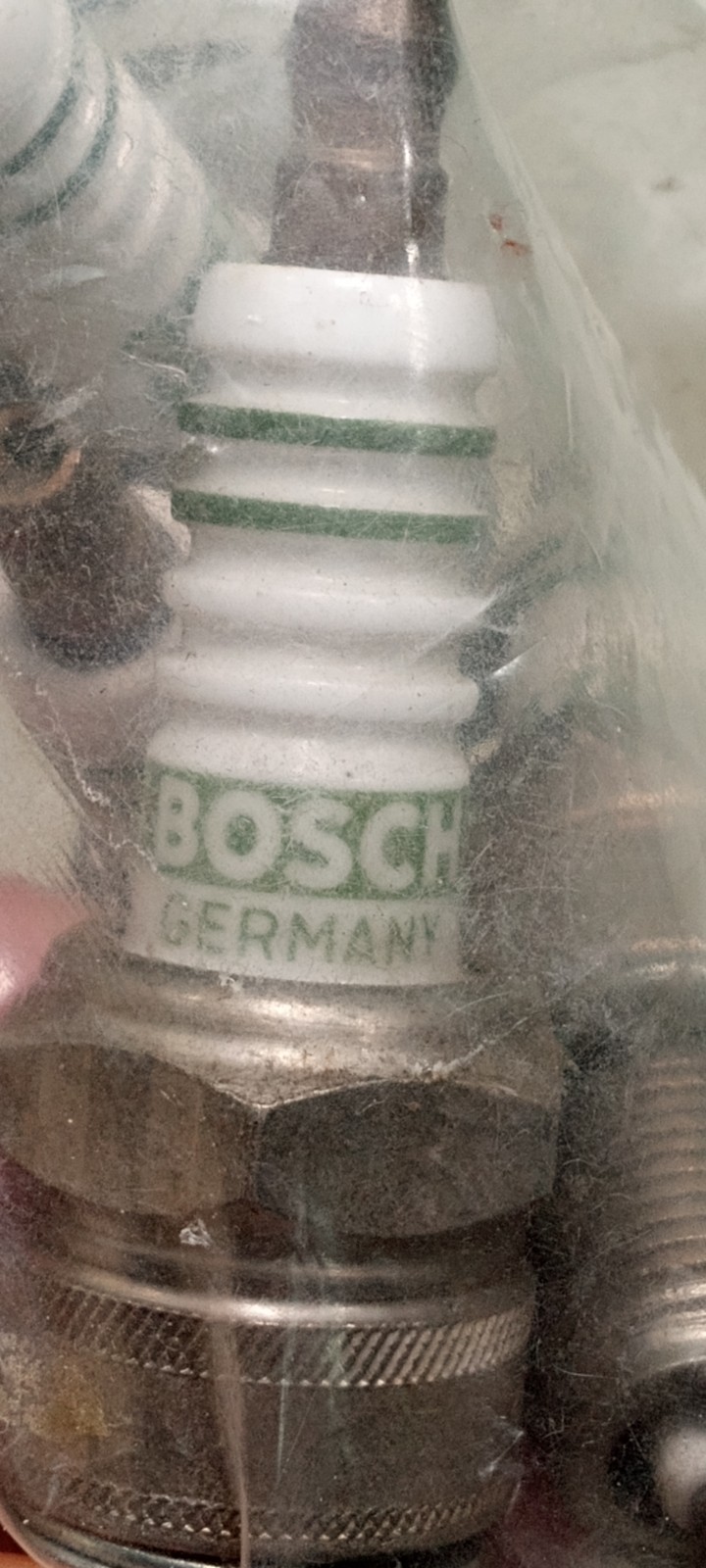 Ferrari 308 GT4 Dino Spark Plugs_Set of Eight_Bosch_W5 DC_113538_NEW_GENUINE