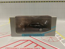 1:43 MINICHAMPS MERCEDES E - CLASS COUPE 1993 BLUE BLACK MET