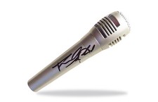 Paul McDonald American Idol authentic signed Microphone W/ Certificate mc112e1