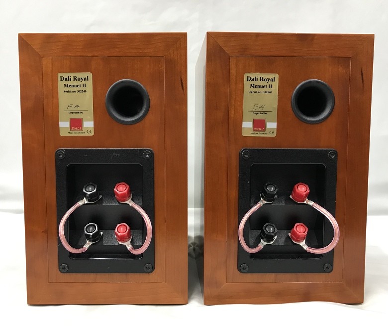 DALI Royal Menuet II Booksheld Speakers Pair Set Used Japan | eBay