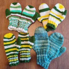 Handmade Kids Knit Mittens   4 Pair Bundle   Kids Sizes   Sold as a Set.