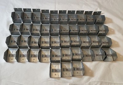 (Quantity 43)  Simpson Strong-Tie FBR24Z ZMAX Galvanized Fence Fasteners for 2x4