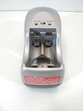 Radio Shack AA Battery Charger Ni-Cd/Ni-MH No 23-427
