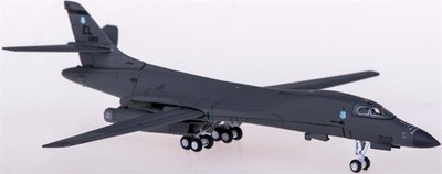 Vorgebautes Flugzeugmodell im Maßstab 1:400 für Usaf Geminijets, Rockwell B-1B und Lan
