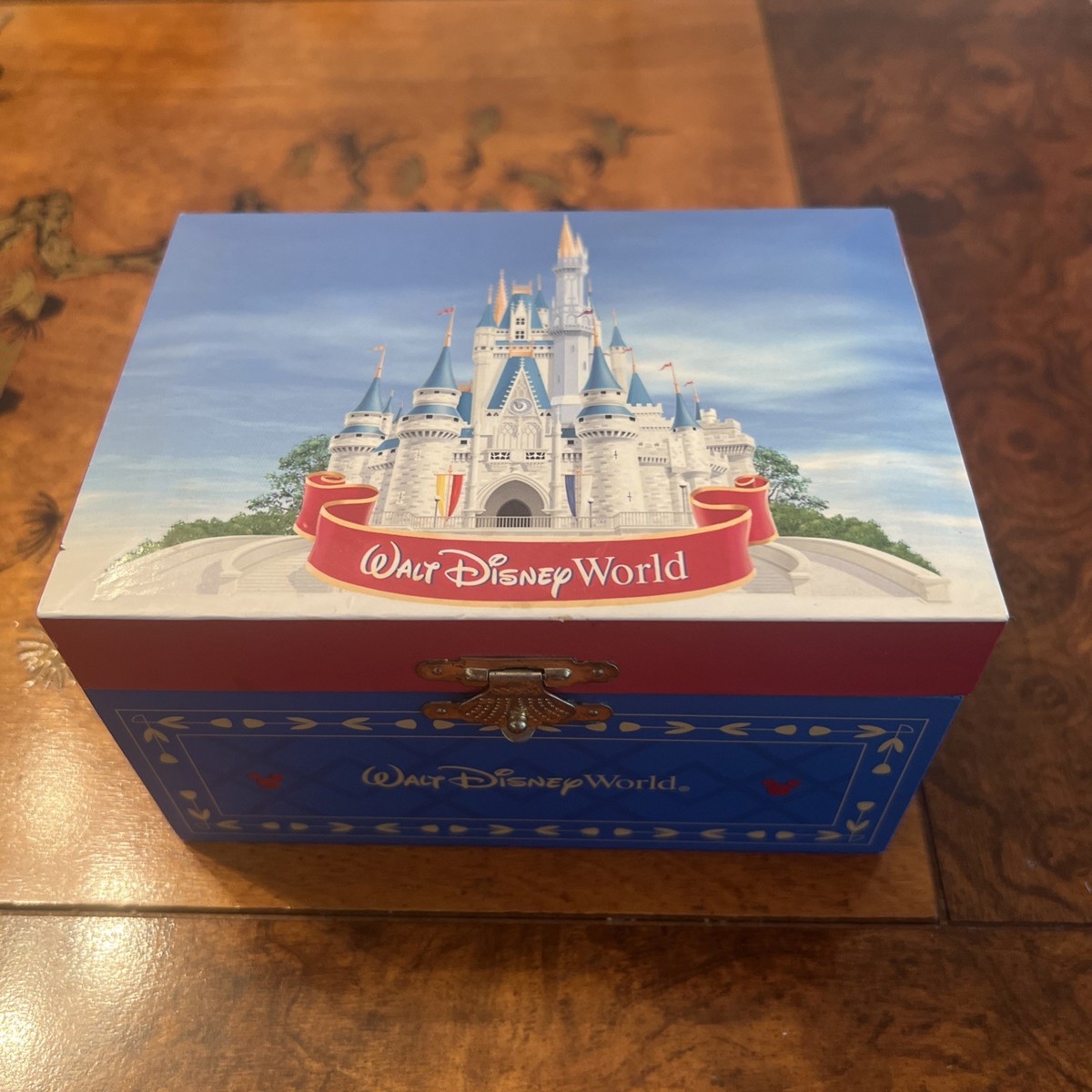 Walt Disney World Tinkerbell Music Box, A Dream Is A Wish Your