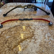 Vintage Indian Hunter Right Hand Compound Bow Package Deal 42”