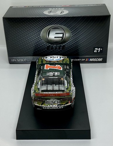 2025 1/24 #1 Ross Chastain “Busch Light Camo” ELITE Chevrolet - 1 of 121 SD Ship - Picture 6 of 7