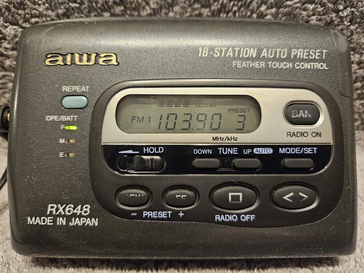 AIWA HS-RX648 AM/FM Stereo Cassette Player Super Bass With Sony