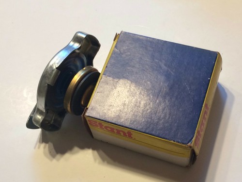 Vintage 1960 61 62 63 1964 JAGUAR 2.4 3.4 3.8 XK-150 XKE MK MKX 4# RADIATOR CAP - Picture 2 of 3