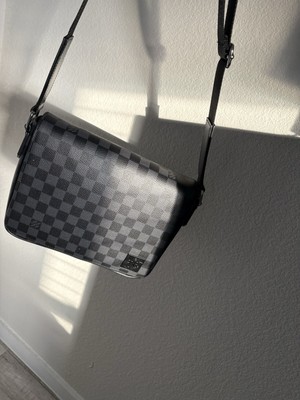 Louis Vuitton Daniel Crossbody MM Black Canvas Damier Graphite