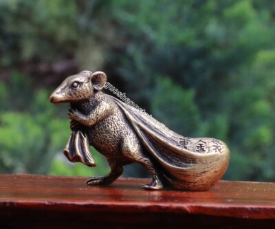 6 CM Chinese Zodiac Animal Rat Mouse Bring Wealth Sack Amulet