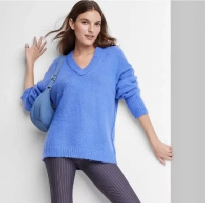 Wild Fable V-neck Fuzzy Oversized Pullover Sweater size XXS